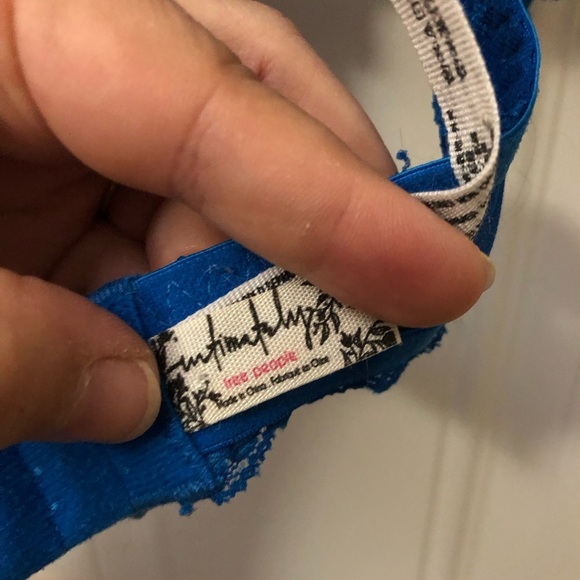 Free People Lace Cobalt Blue bralette sz S - Picture 3 of 4